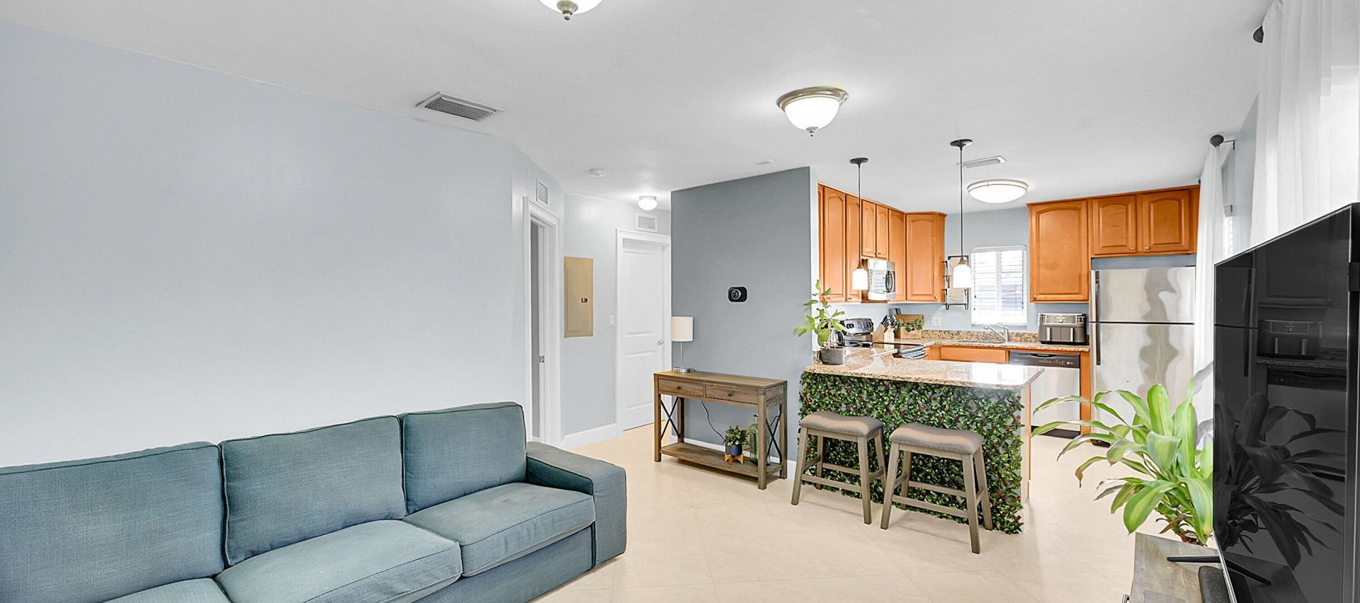 410 SW 15th Street, Unit 206, Pompano Beach, FL 33060 Photo
