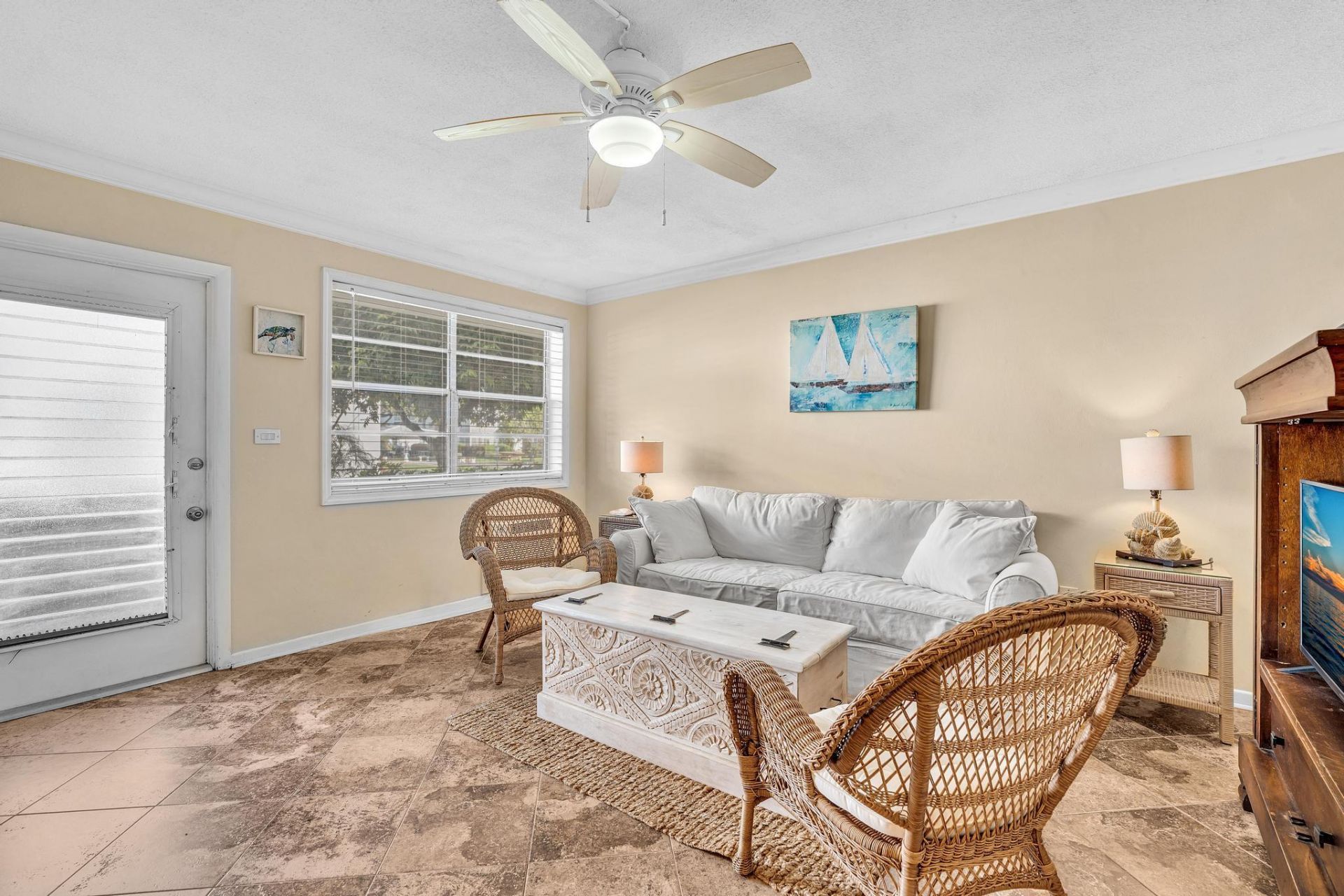 40 SE 13th Street, Unit A2, Boca Raton, FL 33432 Photo