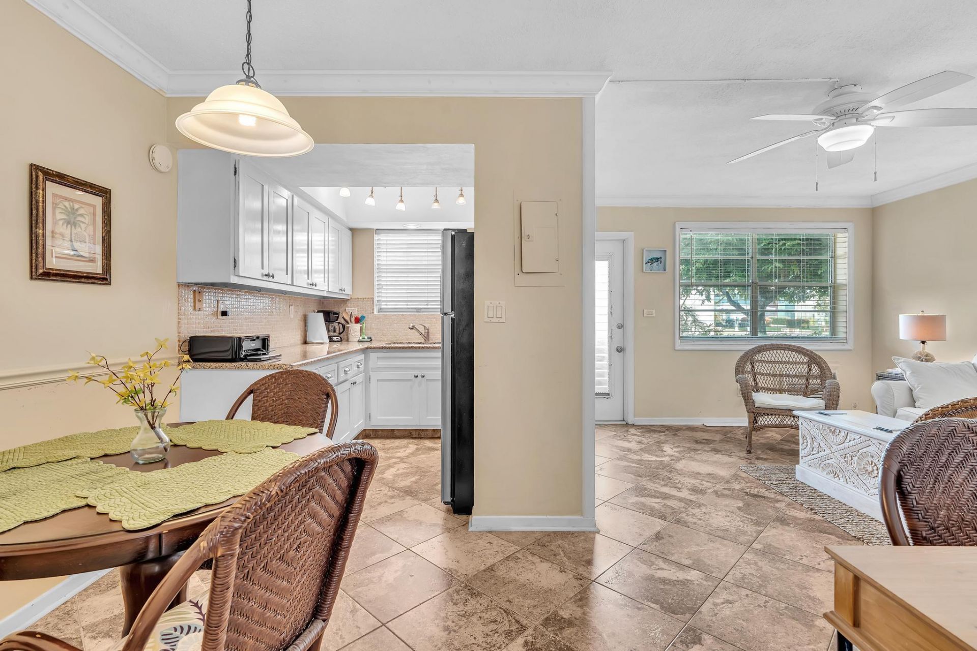 40 SE 13th Street, Unit A2, Boca Raton, FL 33432 Photo
