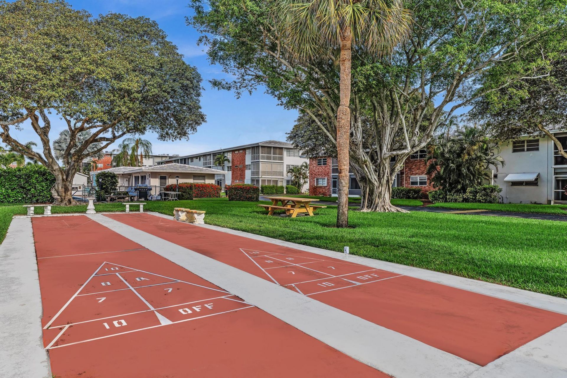 40 SE 13th Street, Unit A2, Boca Raton, FL 33432 Photo