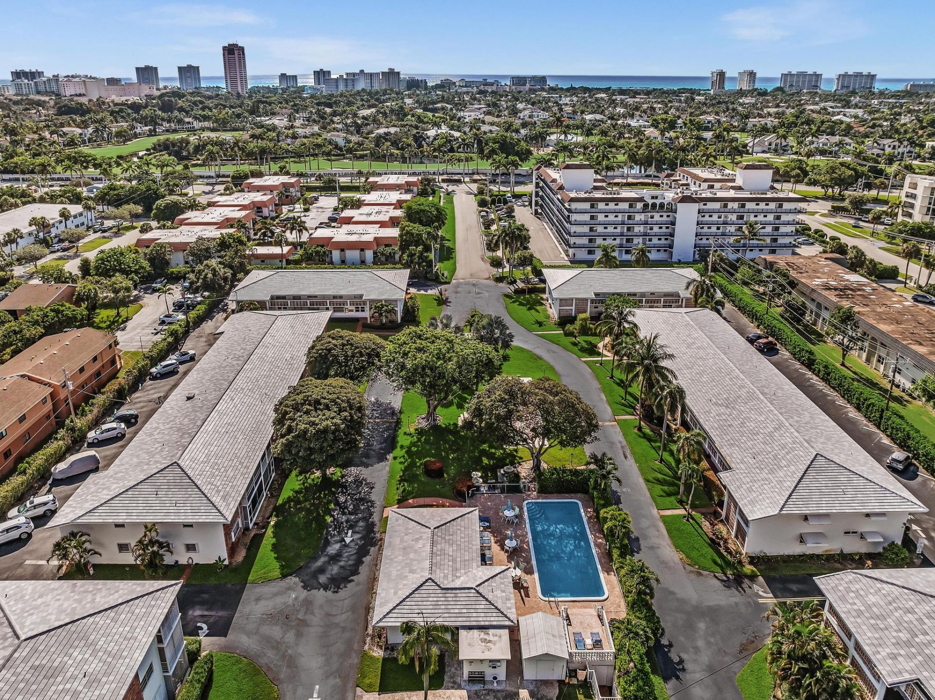 40 SE 13th Street, Unit A2, Boca Raton, FL 33432 Photo