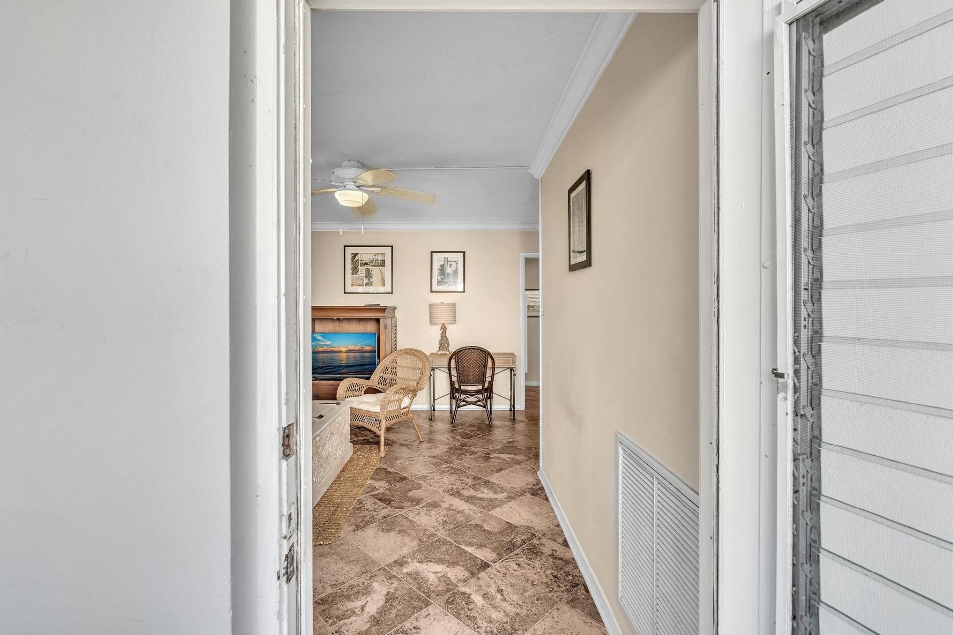 40 SE 13th Street, Unit A2, Boca Raton, FL 33432 Photo