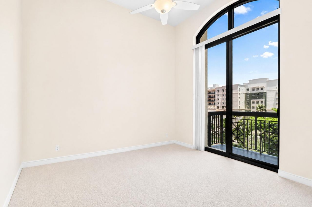 701 S Olive Avenue, Unit 320, West Palm Beach, FL 33401 Photo