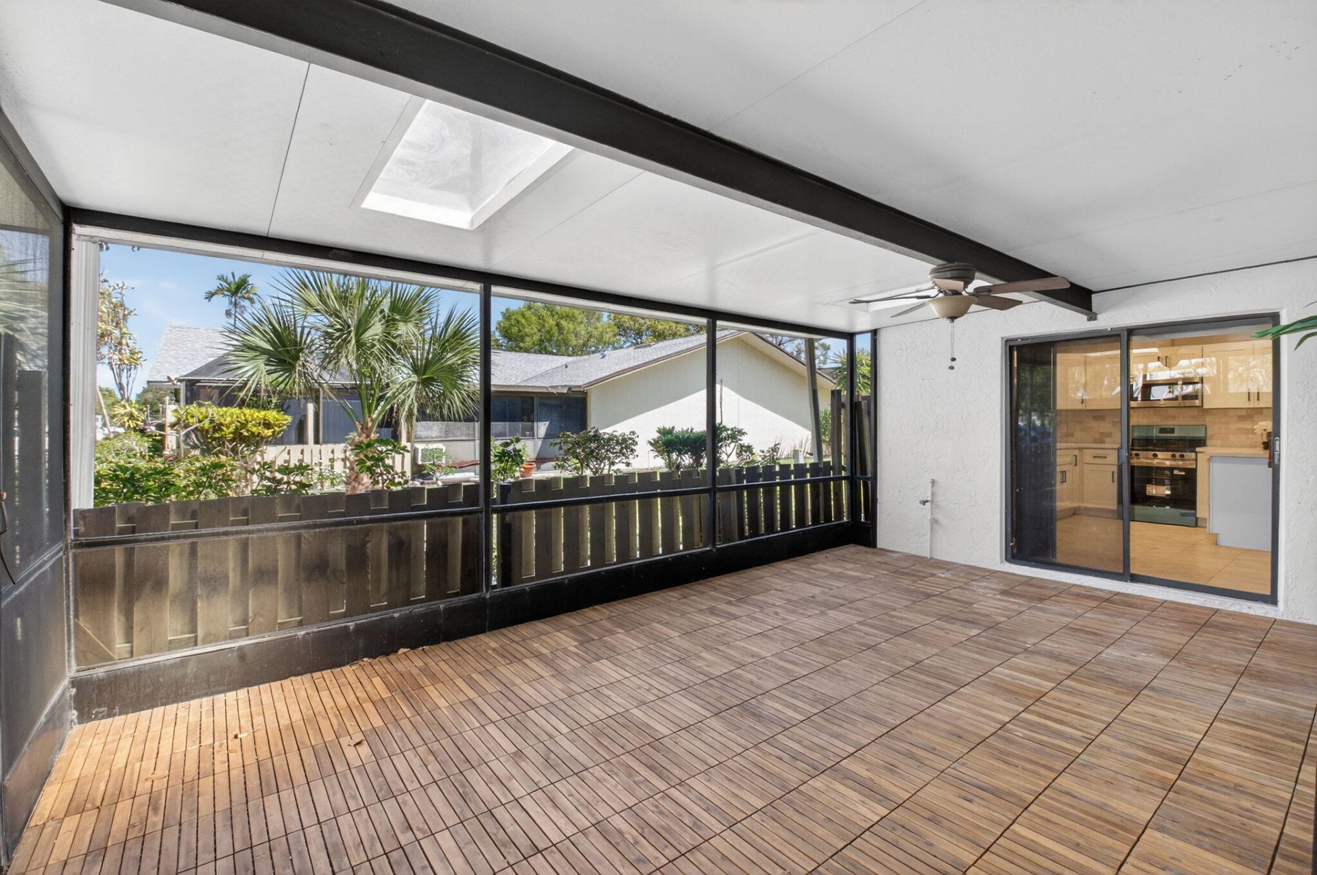 717 NW 29th Avenue, Unit B, Delray Beach, FL 33445 Photo