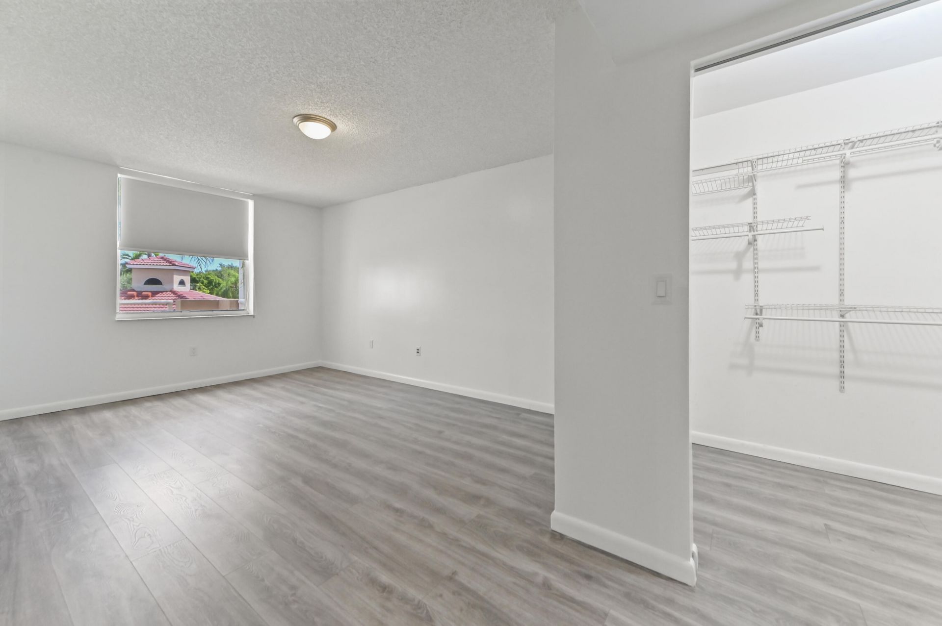 2711 Ocean Club Boulevard, Unit 207, Hollywood, FL 33019 Photo