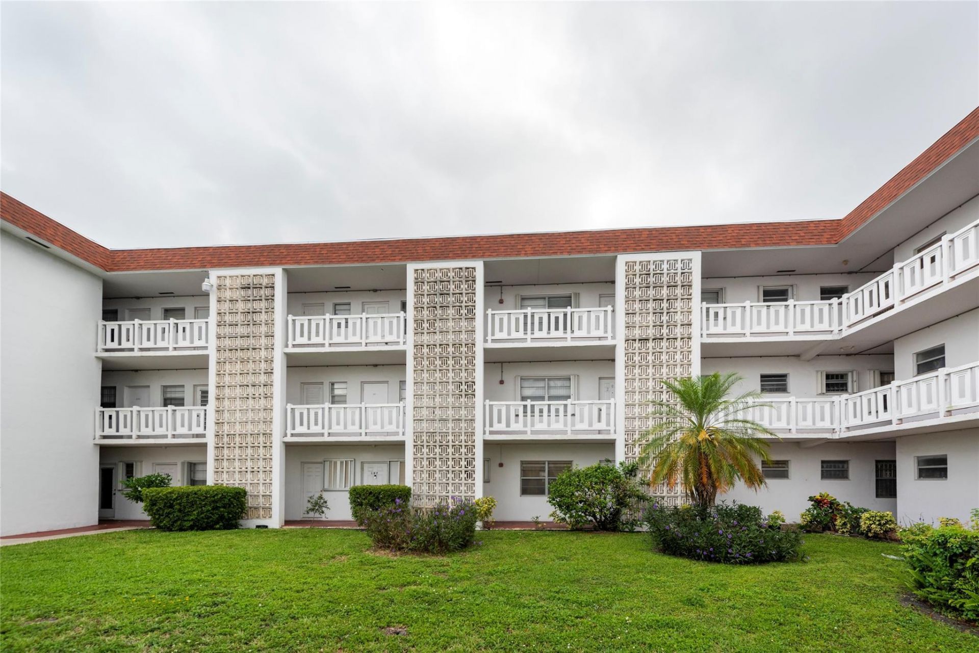 1310 NW 43rd Avenue, Unit 309, Lauderhill, FL 33313 Photo