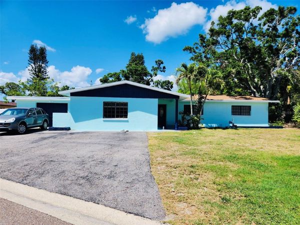 4094 WHITING DRIVE SE, ST PETERSBURG, FL 33705