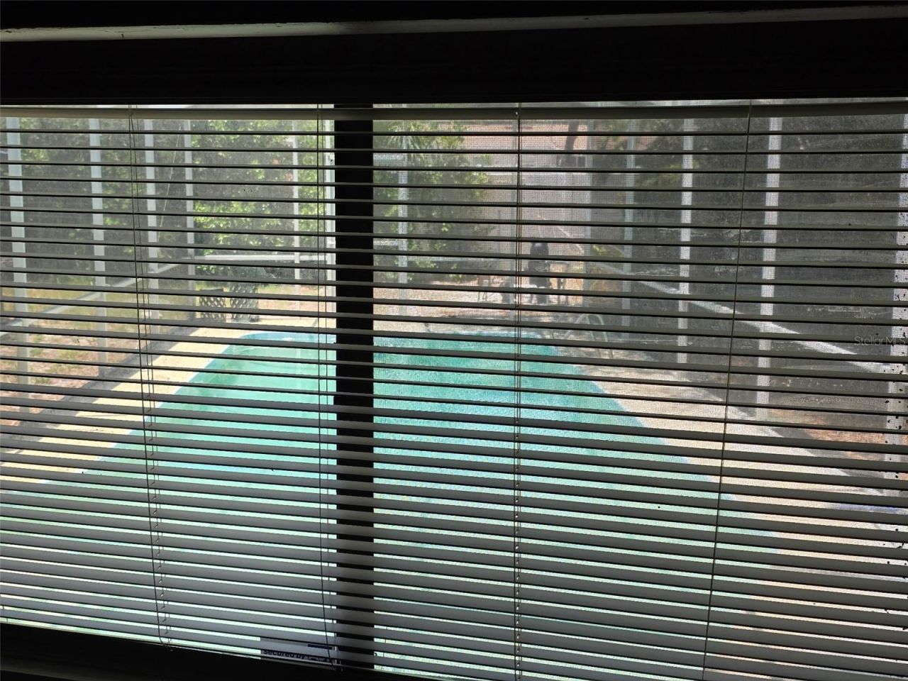 4094 Whiting Drive Se, Saint Petersburg, FL 33705 Photo