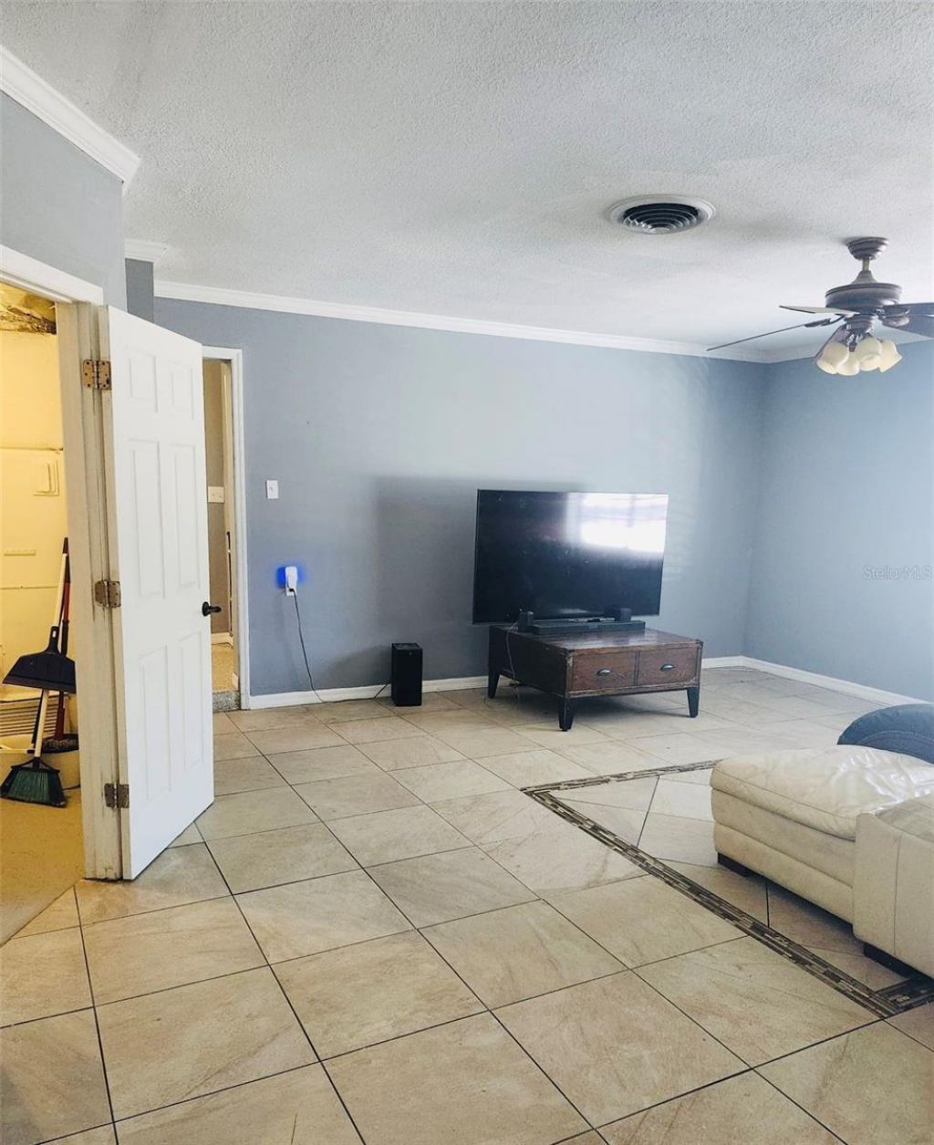 4094 Whiting Drive Se, Saint Petersburg, FL 33705 Photo