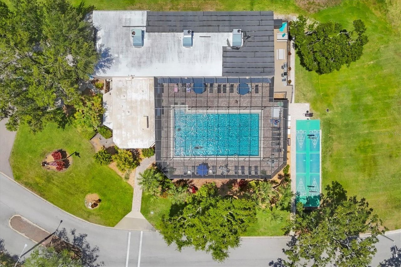 3740 Pinebrook Circle, Unit 207, Bradenton, FL 34209 Photo