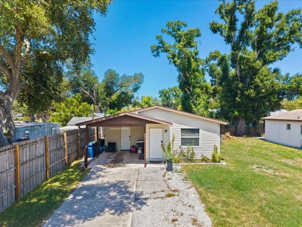 4050 ROCKEFELLER AVENUE, SARASOTA, FL 34231
