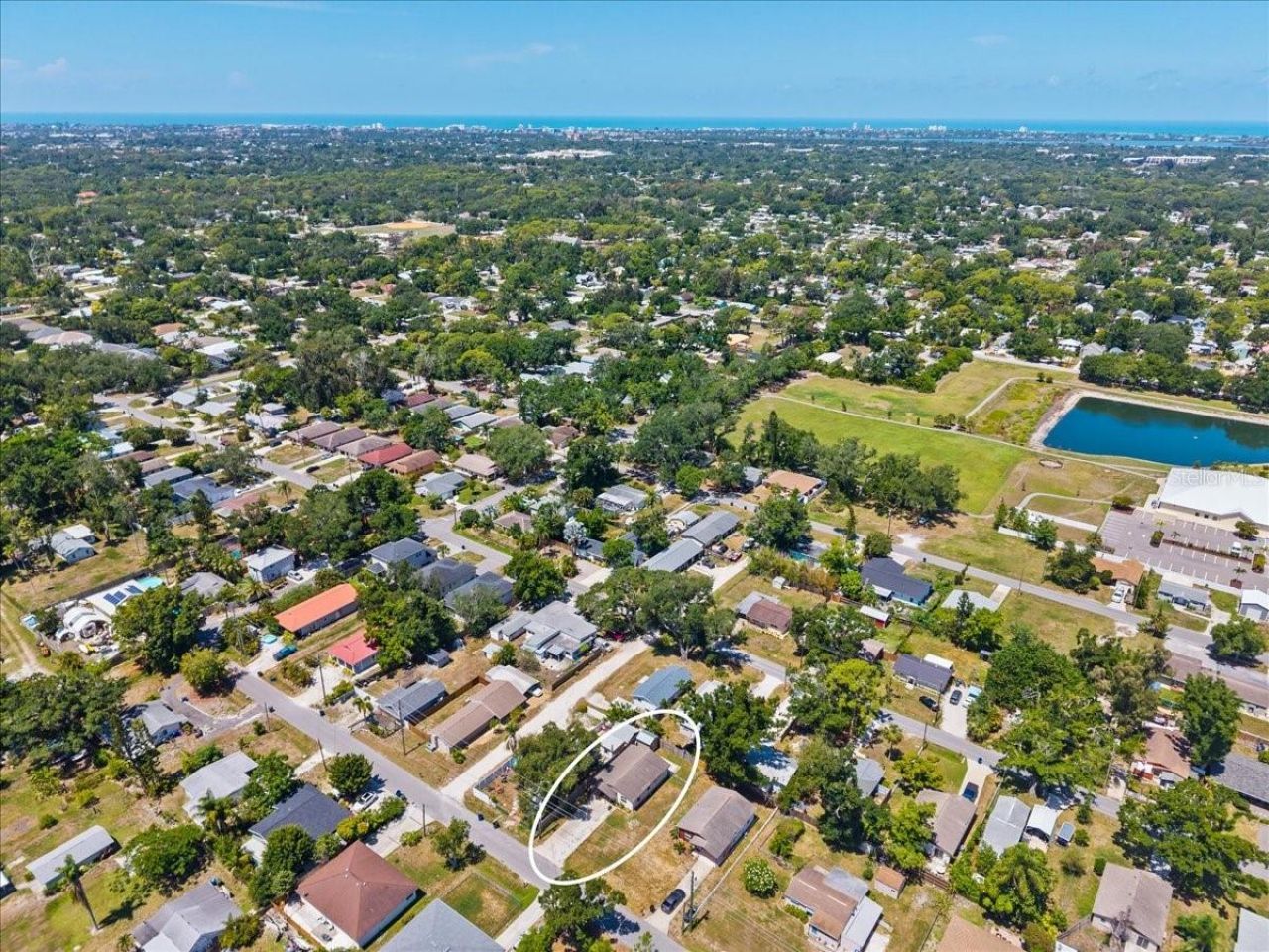 4050 Rockefeller Avenue, Sarasota, FL 34231 Photo