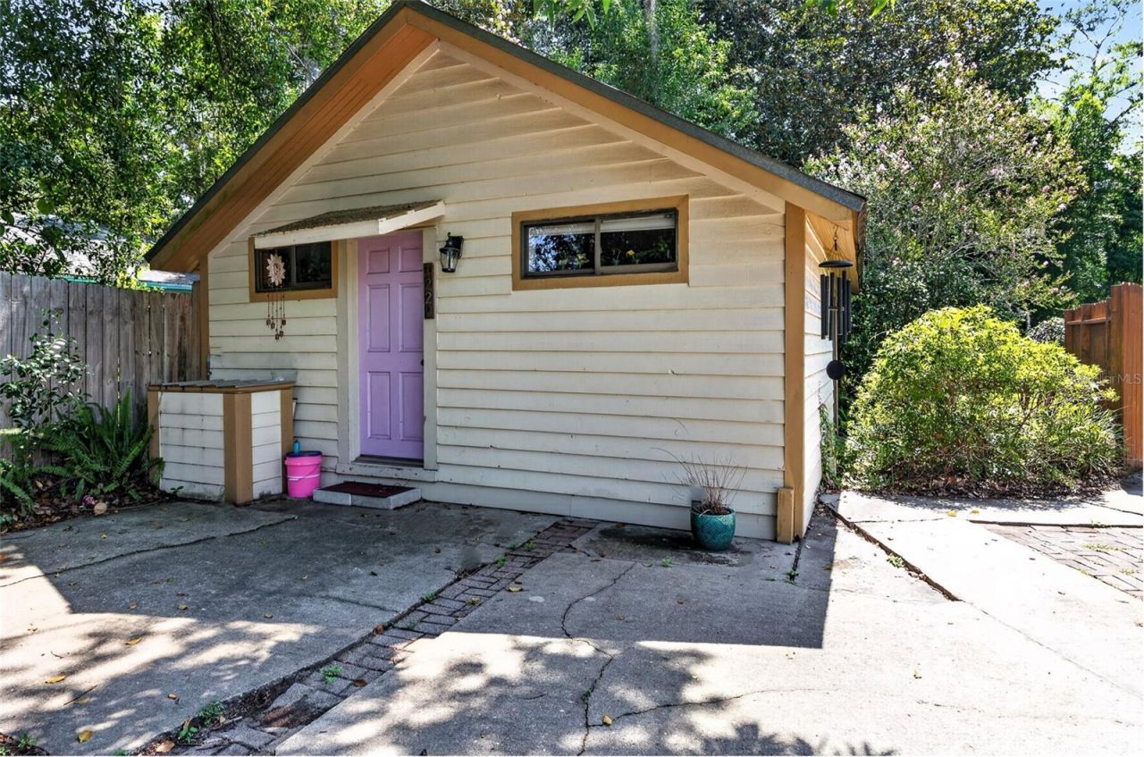 1220 NW 18th Avenue , Gainesville, FL 32609 Photo