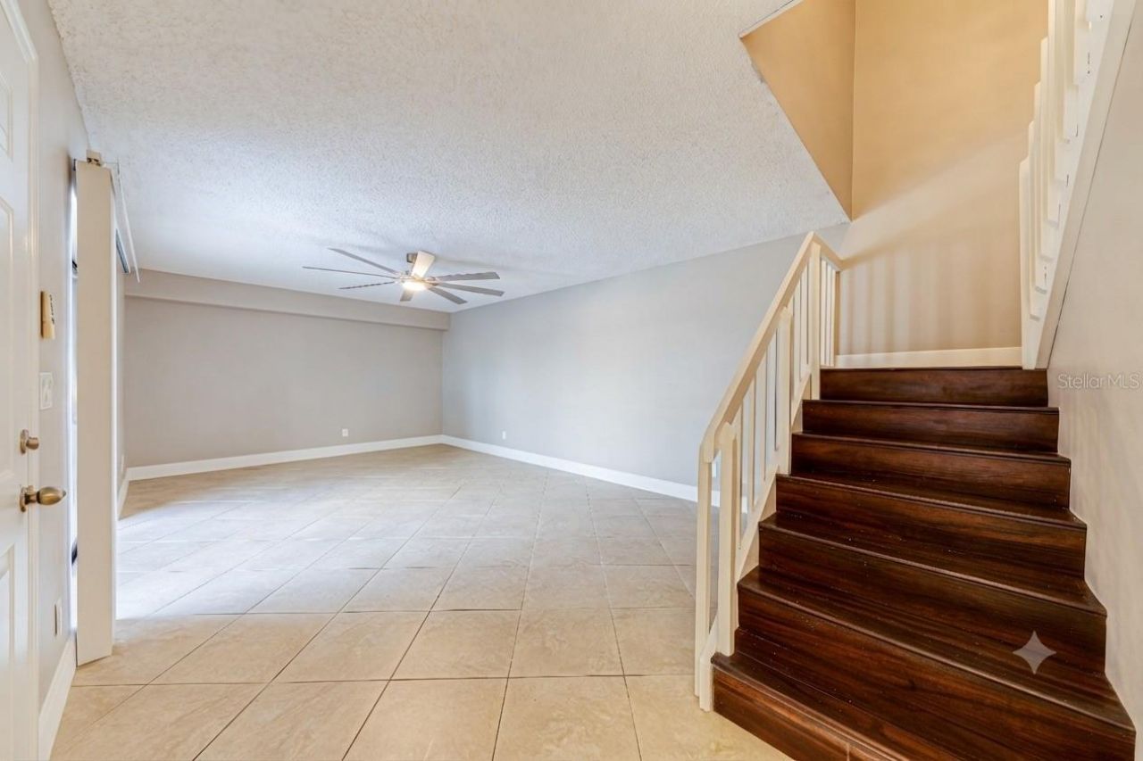 921 Royal Oak Boulevard , Leesburg, FL 34748 Photo
