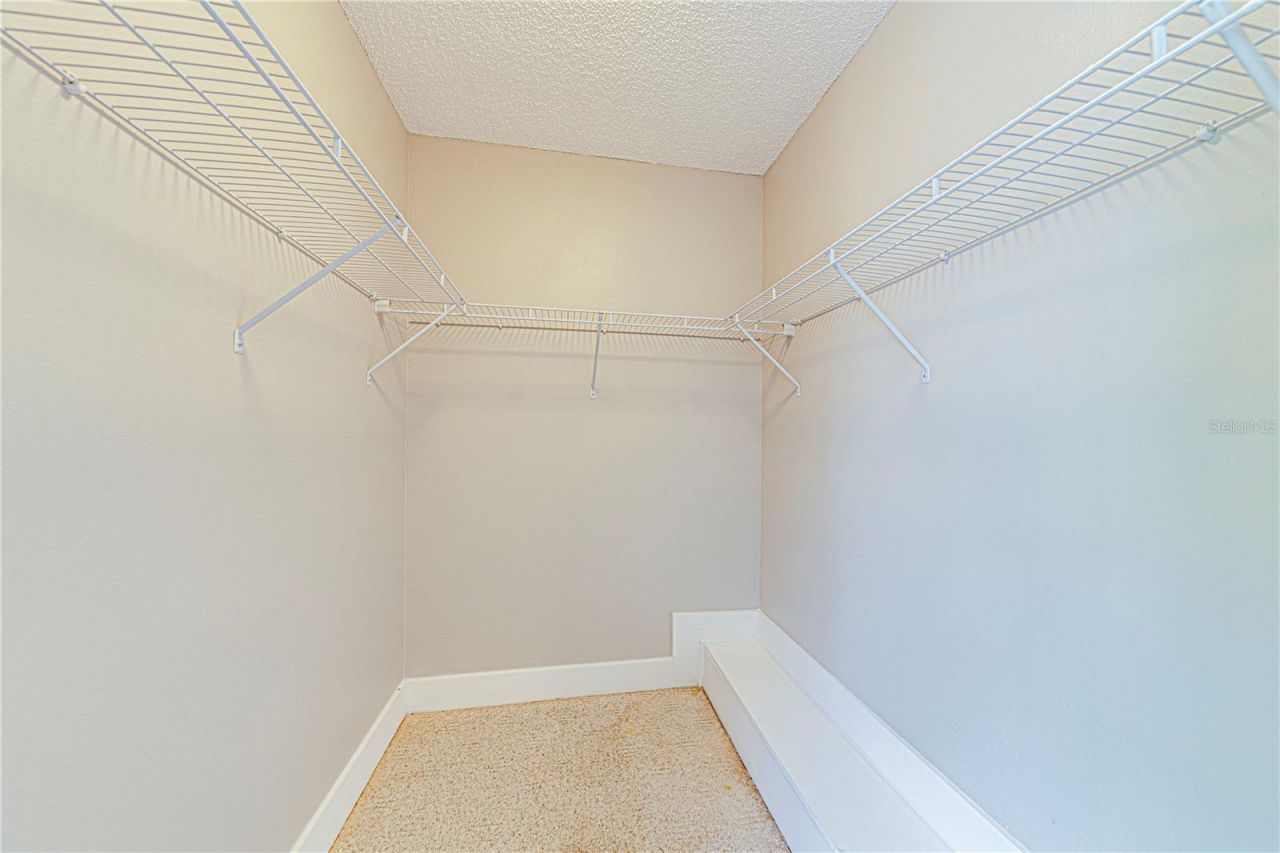 921 Royal Oak Boulevard , Leesburg, FL 34748 Photo