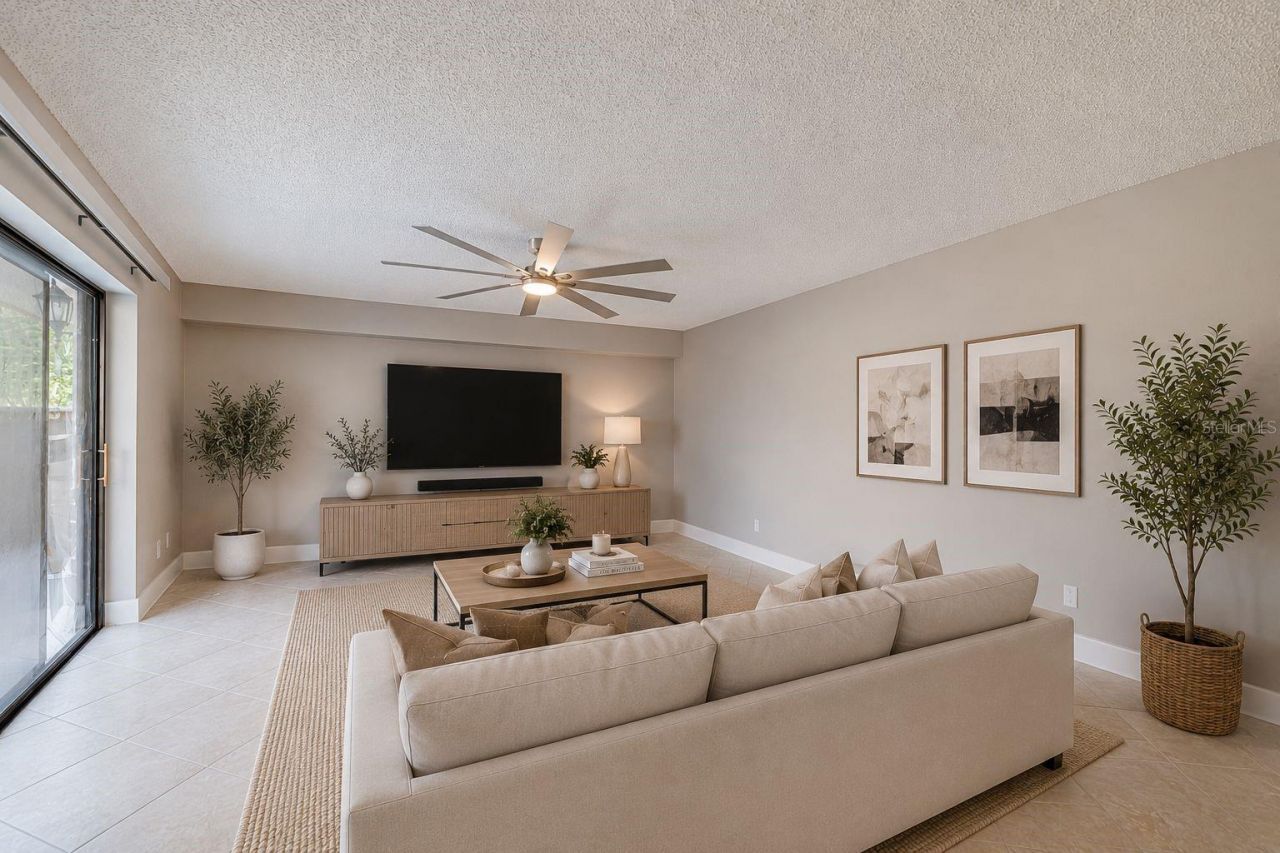 921 Royal Oak Boulevard , Leesburg, FL 34748 Photo