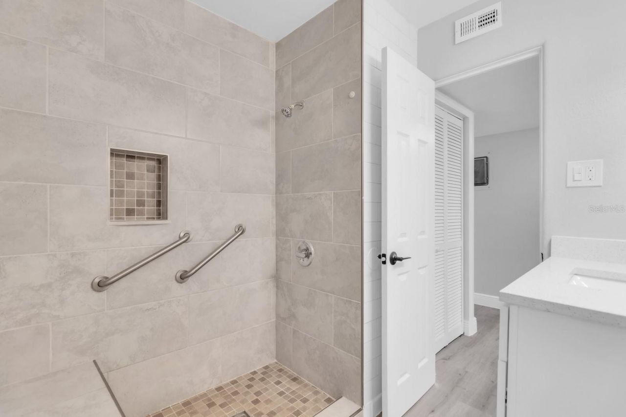 1007 Egan Drive , Orlando, FL 32822 Photo