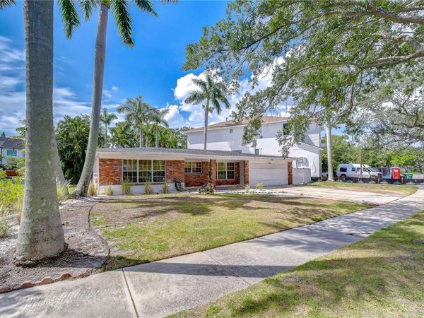 5006 W DICKENS AVENUE , TAMPA, FL 33629