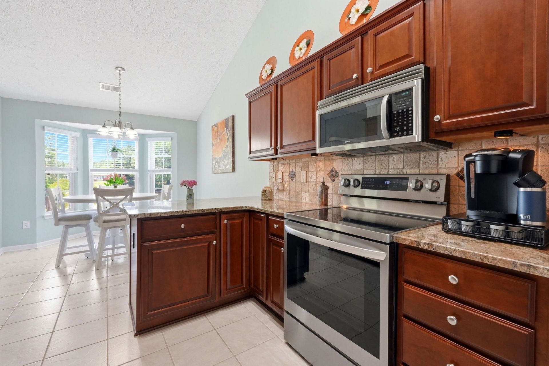 6044 Quinn Rd. Photo 13