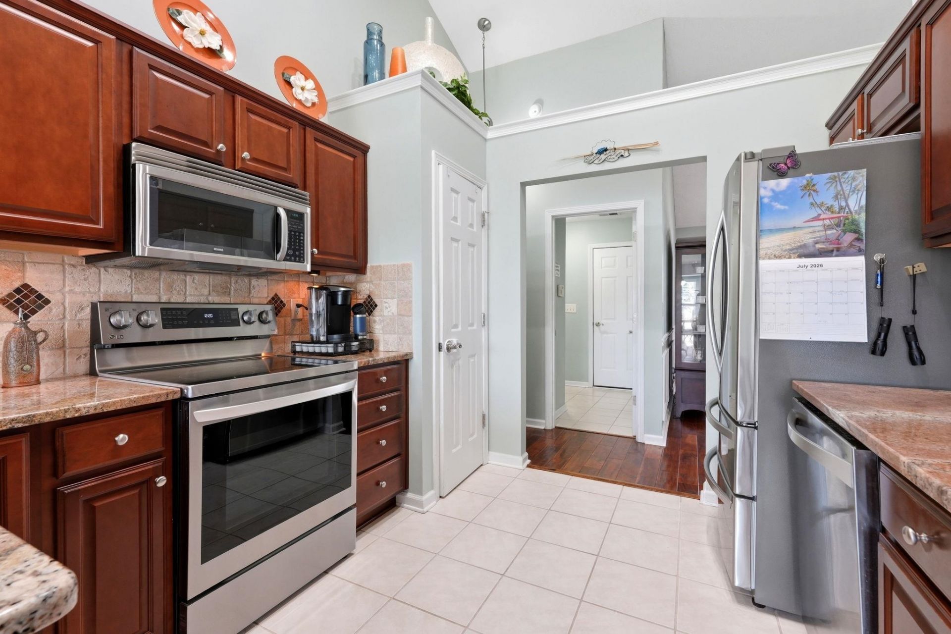 6044 Quinn Rd. Photo 15
