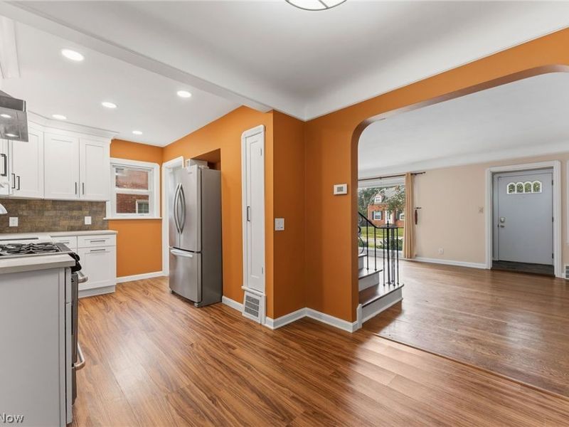 1527 Oakmount Road, South Euclid, OH 44121 Photo 12
