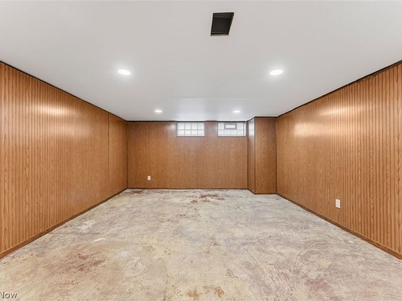 1527 Oakmount Road, South Euclid, OH 44121 Photo 32