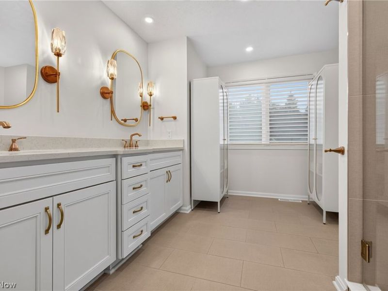 5174 Sea Pines Circle NW, Canton, OH 44718 Photo 30