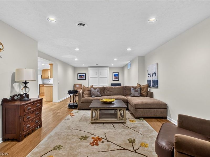 5174 Sea Pines Circle NW, Canton, OH 44718 Photo 34