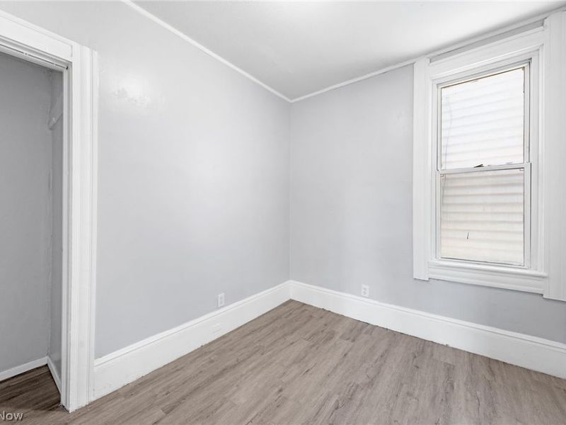 3333 Denison Avenue, Cleveland, OH 44109 Photo 16