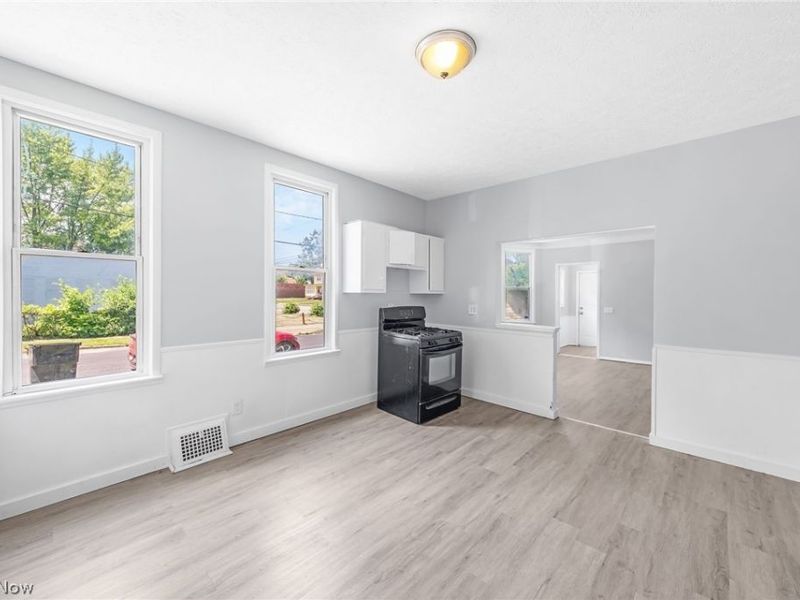 3333 Denison Avenue, Cleveland, OH 44109 Photo 19