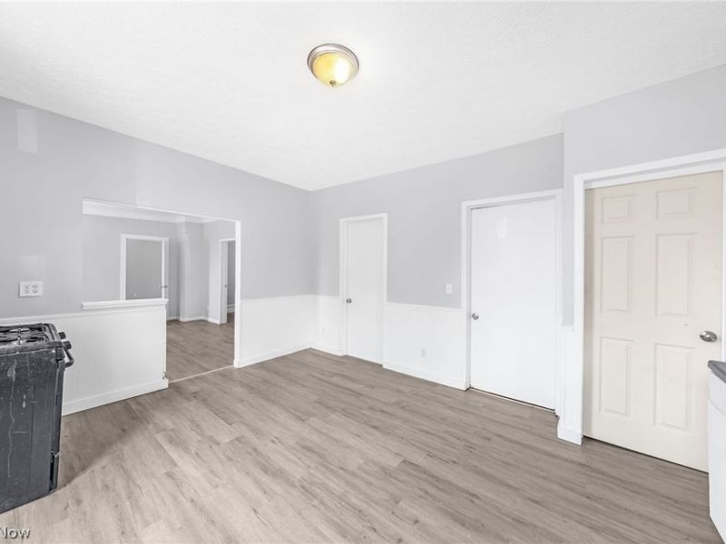 3333 Denison Avenue, Cleveland, OH 44109 Photo 22