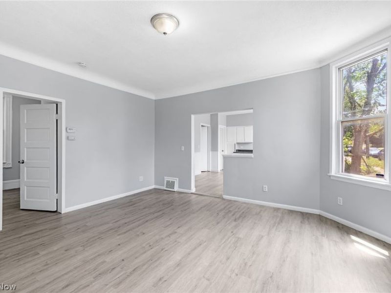 3333 Denison Avenue, Cleveland, OH 44109 Photo 7