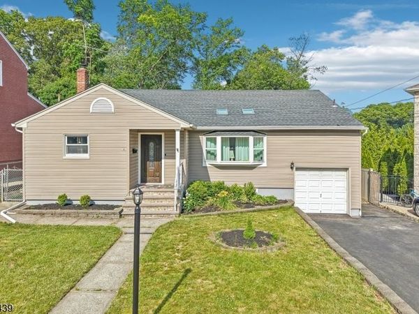 84 Howard Pl, Nutley, NJ 07110