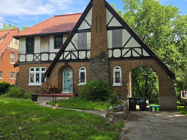 4306 Ridgeview Avenue, Cincinnati, OH 45238