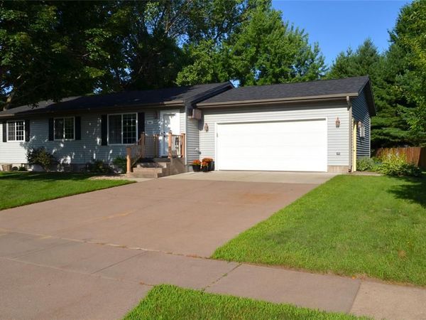 1504 Winchester Way, Altoona, WI 54720