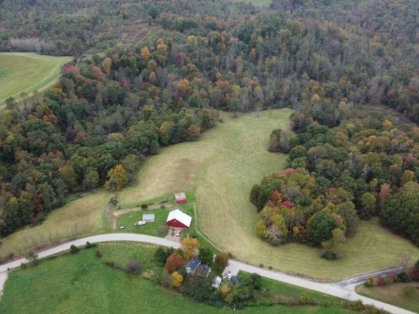 1663 Orpheus Road , Thurman, OH 45685