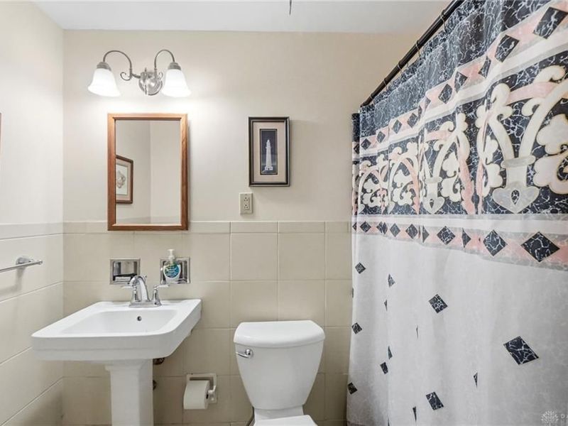 4595 Korner Drive, Huber Heights, OH 45424 Photo 12