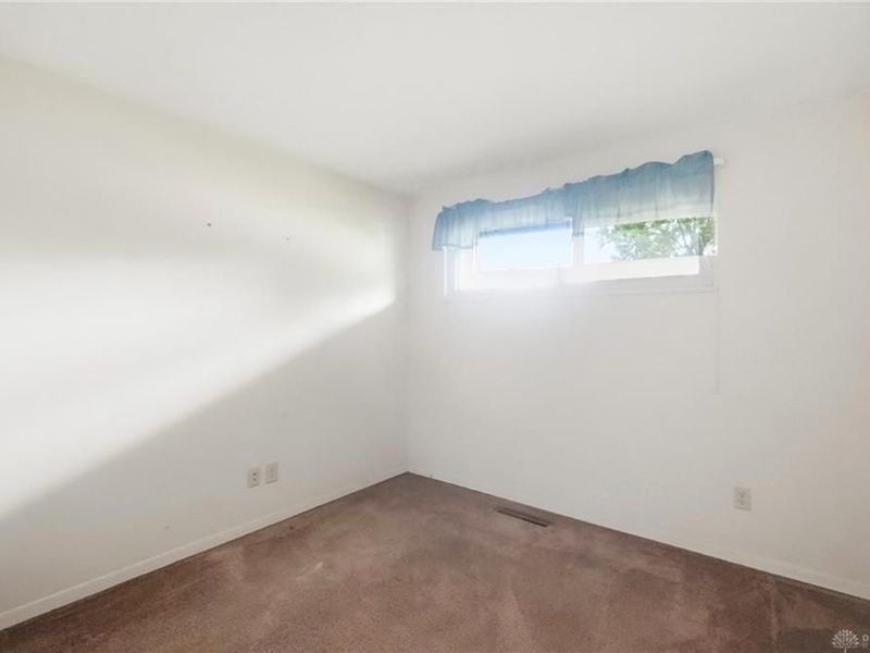 4595 Korner Drive, Huber Heights, OH 45424 Photo 13