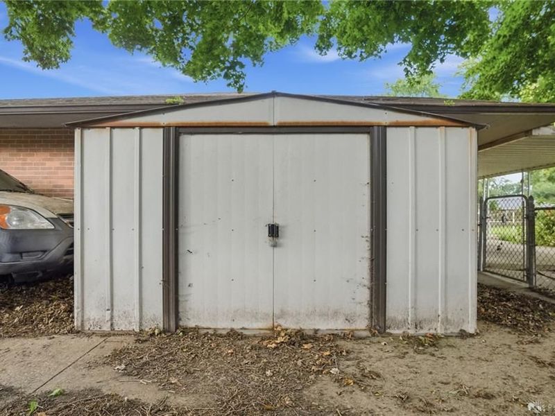 4595 Korner Drive, Huber Heights, OH 45424 Photo 18