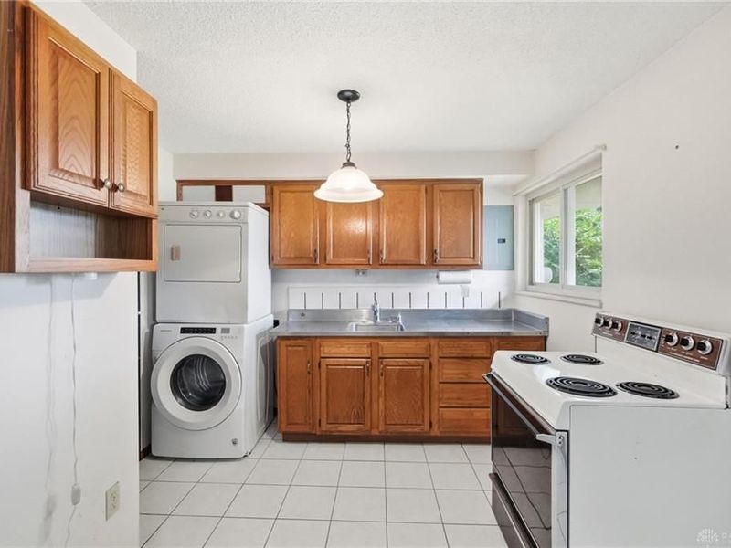 4595 Korner Drive, Huber Heights, OH 45424 Photo 5