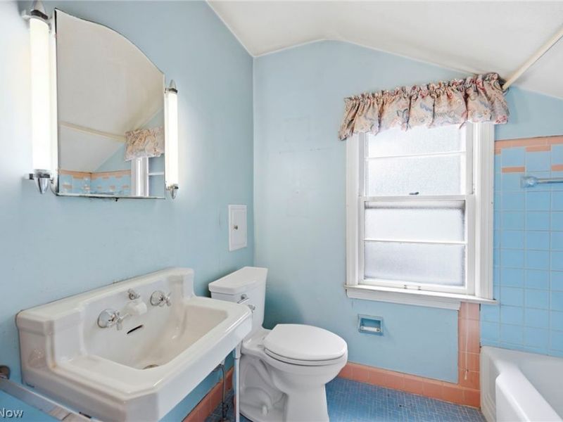 1552 S Belvoir Boulevard, South Euclid, OH 44121 Photo 27