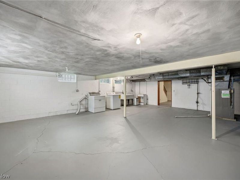1552 S Belvoir Boulevard, South Euclid, OH 44121 Photo 36