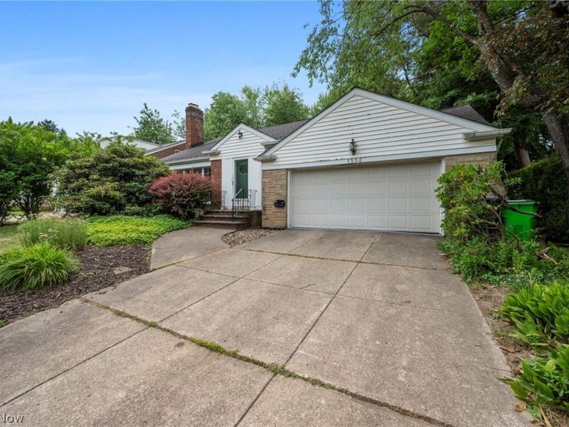 1552 S Belvoir Boulevard, South Euclid, OH 44121 Photo 8