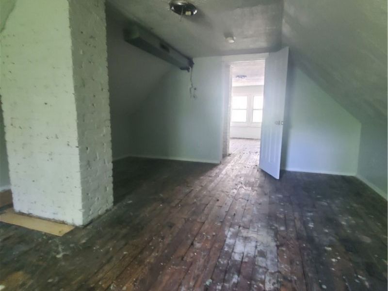 626 E 125th Street, Cleveland, OH 44108 Photo 3