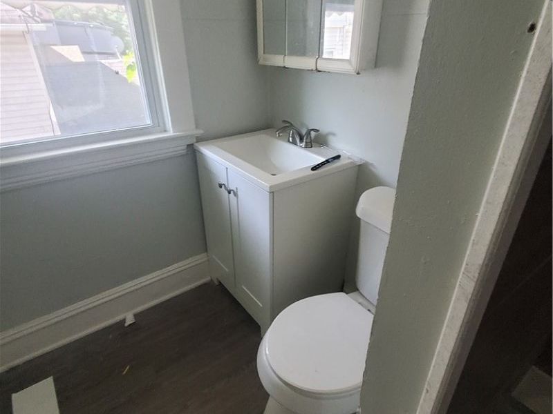 626 E 125th Street, Cleveland, OH 44108 Photo 4