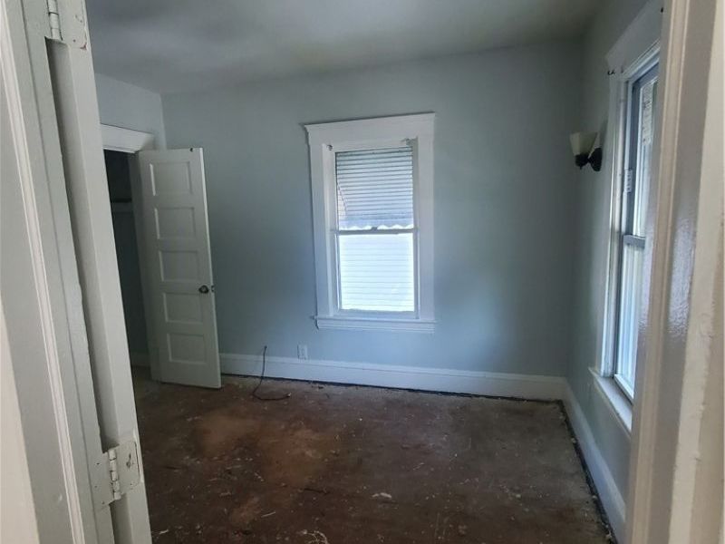 626 E 125th Street, Cleveland, OH 44108 Photo 8