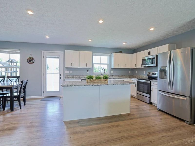 10545 Franklin Drive, Crosby Twp, OH 45030 Photo 11