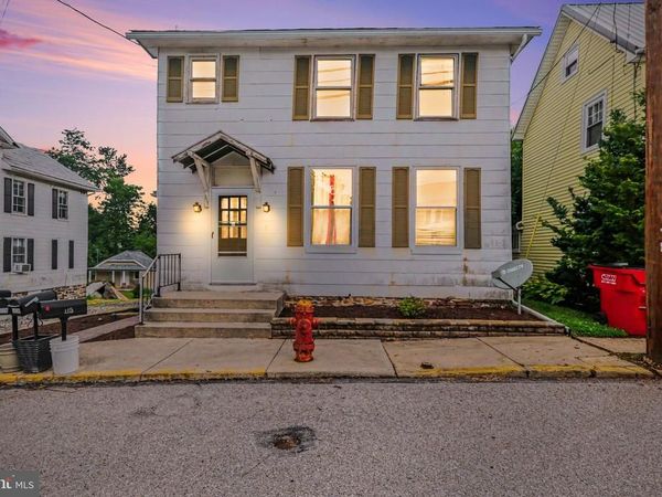 111 HARRISBURG STREET, EAST BERLIN, PA 17316