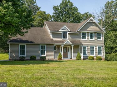 2 KLINE DRIVE, THORNTON, PA 19373