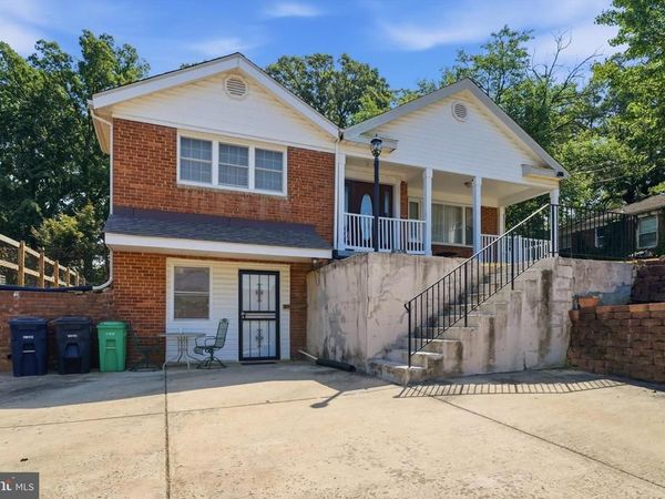 6600 LIVINGSTON ROAD, OXON HILL, MD 20745